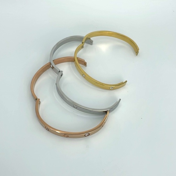 Stainless Steel 18k Gold Plated Bangle Bracelet - Picture 5 of 6